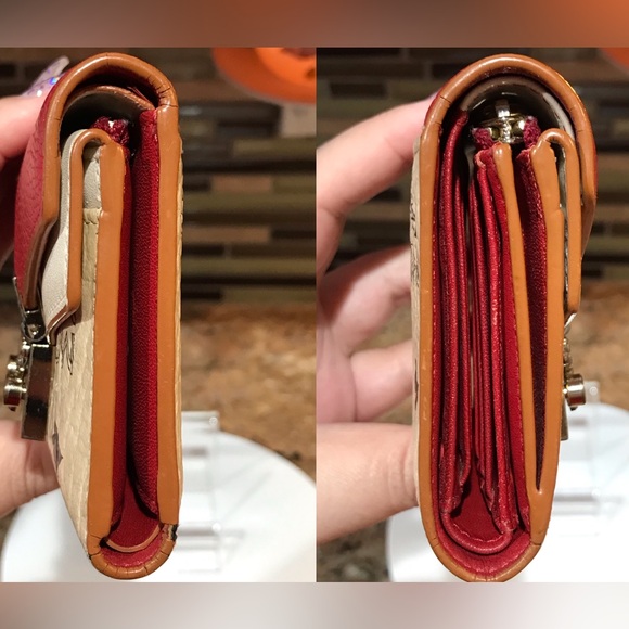 MCM Visettos Signature Leather Wallet πβ€οΈπ₯ - Picture 15 of 17